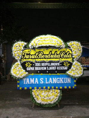 Papan Bunga Duka di Sungai Asam